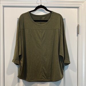a.n.a Green Boxy Long Sleeve Blouse